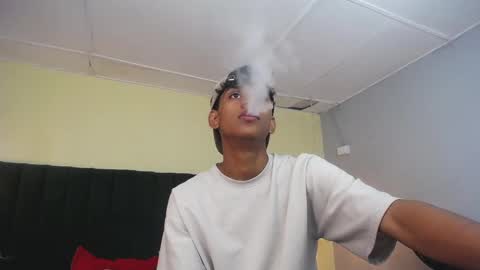 Snapshot of jhos_padill chatting on 09-11-25, 01:55 jhos online show from 09-11-25, 01:55