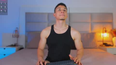 Snapshot of jhosua_hunt chatting on 02-11-26, 04:17 Jhosua Hunt online show from 02-11-26, 04:17