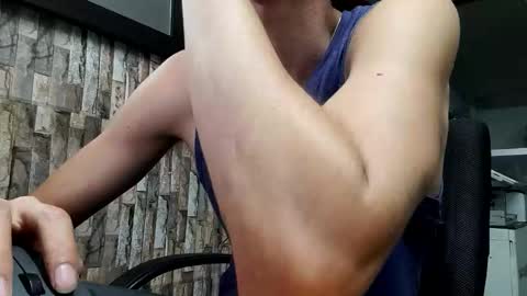 Snapshot of jhosuamoore chatting on 02-17-26, 01:02 Jhosuamoore online show from 02-17-26, 01:02