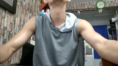 Jhosuamoore  online show from 05-07-26, 12:10