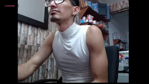 jhosuamoore2 online show from 05-16-26, 02:16