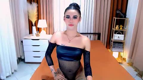 julie online show from 01-17-25, 05:00