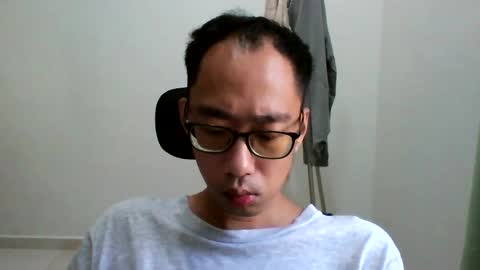 Snapshot of jiachi13 chatting on 01-15-25, 02:27 Alex online show from 01-15-25, 02:27