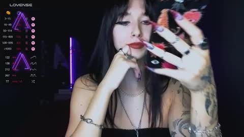 Snapshot of jillverdon chatting on 10-21-25, 07:03 Jill Verdon online show from 10-21-25, 07:03