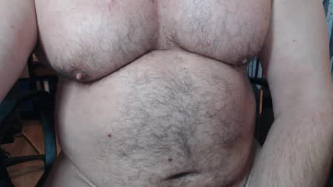 Snapshot of jimbeefbear chatting on 10-01-25, 07:31 Jim online show from 10-01-25, 07:31