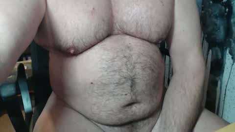 Snapshot of jimbeefbear chatting on 10-19-25, 08:53 Jim online show from 10-19-25, 08:53