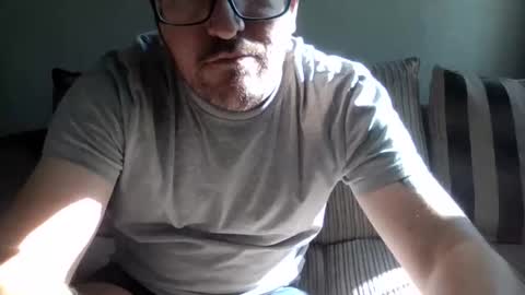 Snapshot of jimchef85 chatting on 10-16-25, 12:06 jimchef85 online show from 10-16-25, 12:06