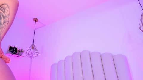 JIMENA online show from 12-13-24, 05:27