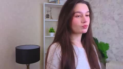Alla online show from 10-23-25, 03:06