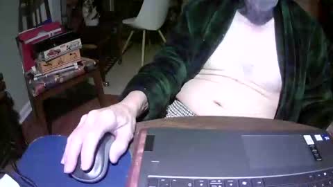 Snapshot of jimjr67 chatting on 11-17-25, 02:28 jimjr67 online show from 11-17-25, 02:28