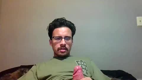 Snapshot of jimmac98 chatting on 01-03-25, 06:11 james online show from 01-03-25, 06:11