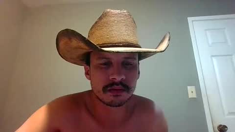 Snapshot of jimmac98 chatting on 01-05-25, 08:54 james online show from 01-05-25, 08:54