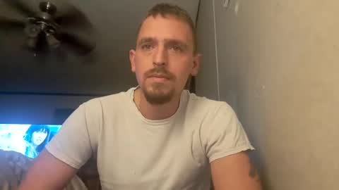 Snapshot of jimmiekeith chatting on 01-21-25, 01:50 Jimmie online show from 01-21-25, 01:50