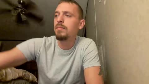 Snapshot of jimmiekeith chatting on 01-22-25, 04:34 Jimmie online show from 01-22-25, 04:34