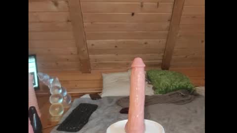 jimmy98000 online show from 01-01-25, 08:35