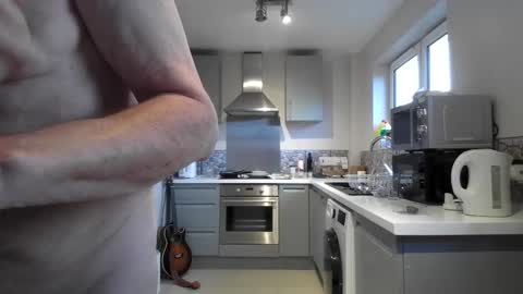 Jimmy Benido online show from 03-28-26, 05:45