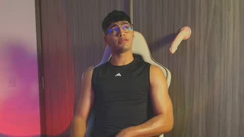 Jimmy Leeh online show from 10-26-25, 03:12