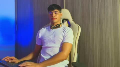 Jimmy Leeh online show from 11-09-25, 03:38