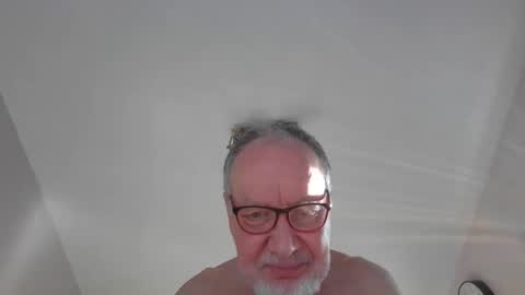 Jim Redgewell online show from 05-04-26, 04:58