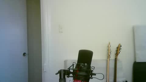 Snapshot of jimsy212 chatting on 04-06-26, 12:19 jimsy212 online show from 04-06-26, 12:19