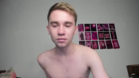 Snapshot of jimyti_bad_boy chatting on 01-10-25, 12:15 jimyti_bad_boy online show from 01-10-25, 12:15