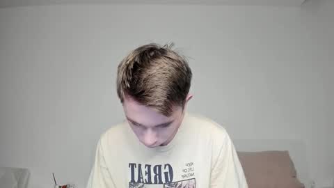 Snapshot of jimyti_bad_boy chatting on 01-28-25, 12:22 jimyti_bad_boy online show from 01-28-25, 12:22