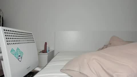 Snapshot of jimyti_bad_boy chatting on 01-30-25, 01:22 jimyti_bad_boy online show from 01-30-25, 01:22