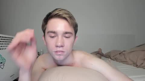 Snapshot of jimyti_bad_boy chatting on 02-12-25, 06:51 jimyti_bad_boy online show from 02-12-25, 06:51