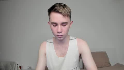 Snapshot of jimyti_bad_boy chatting on 02-19-25, 06:43 jimyti_bad_boy online show from 02-19-25, 06:43