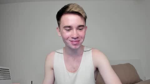 Snapshot of jimyti_bad_boy chatting on 02-28-25, 01:05 jimyti_bad_boy online show from 02-28-25, 01:05