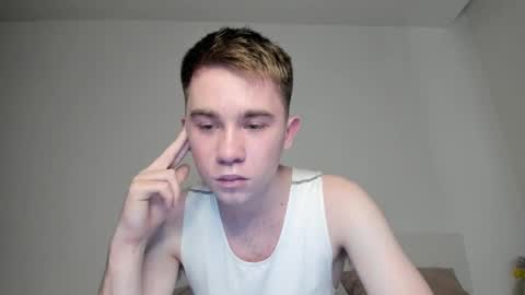 Snapshot of jimyti_bad_boy chatting on 03-12-25, 12:15 jimyti_bad_boy online show from 03-12-25, 12:15