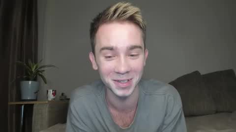 Snapshot of jimyti_bad_boy chatting on 09-13-25, 09:47 jimyti_bad_boy online show from 09-13-25, 09:47