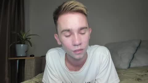 Snapshot of jimyti_bad_boy chatting on 09-14-25, 09:36 jimyti_bad_boy online show from 09-14-25, 09:36