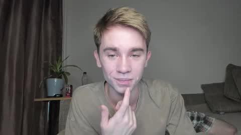 Snapshot of jimyti_bad_boy chatting on 11-03-25, 09:05 jimyti_bad_boy online show from 11-03-25, 09:05