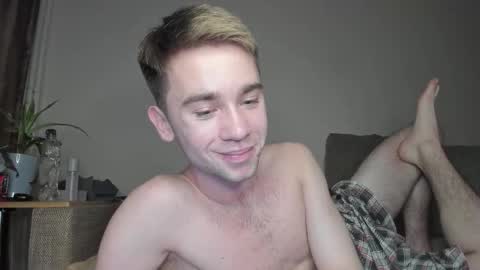 Snapshot of jimyti_bad_boy chatting on 11-12-25, 11:36 jimyti_bad_boy online show from 11-12-25, 11:36