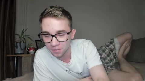 Snapshot of jimyti_bad_boy chatting on 02-25-26, 12:09 jimyti_bad_boy online show from 02-25-26, 12:09