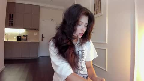 Jina meow online show from 05-07-26, 03:56