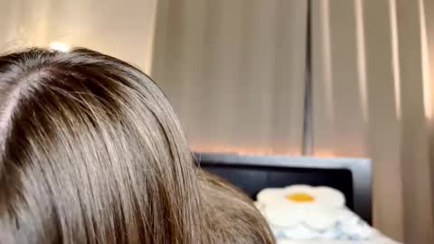 Jinny online show from 09-25-25, 06:11