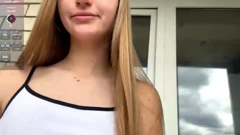 Jinny online show from 09-28-25, 07:36