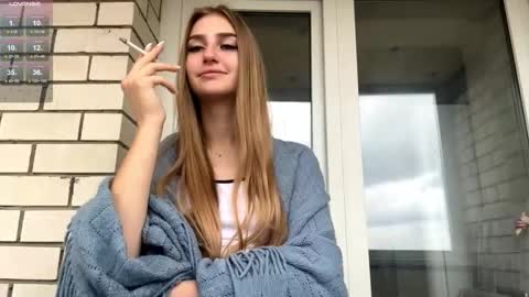 Jinny online show from 10-13-25, 07:08