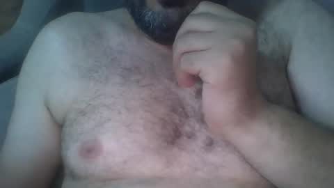 Snapshot of jiqoloemre chatting on 09-15-25, 06:41 jiqoloemre online show from 09-15-25, 06:41