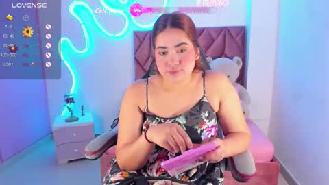 Snapshot of jisoo__ chatting on 12-05-25, 02:03 kim online show from 12-05-25, 02:03