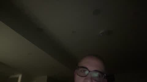 jisterz2 online show from 08-10-26, 03:43