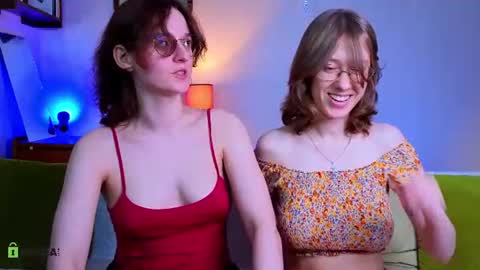 Snapshot of jitoon_exe chatting on 07-07-26, 05:17 Hey Guys We are Julia ginger Tina brunette online show from 07-07-26, 05:17