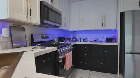 Jiwon online show from 03-02-26, 12:57