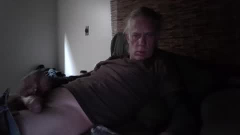 jizzmitten5 online show from 11-15-25, 08:44