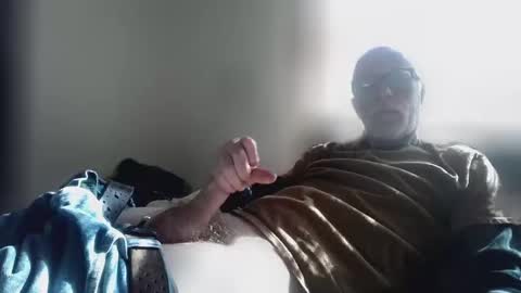 jizzmitten5 online show from 12-14-25, 07:18