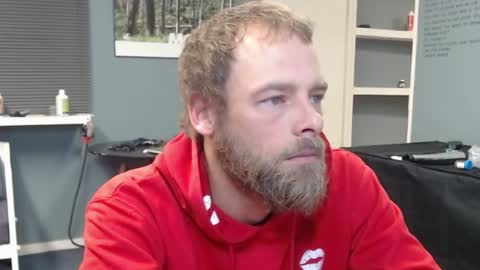 Snapshot of jjameson41 chatting on 01-19-26, 02:37 JamesJan van Rebel online show from 01-19-26, 02:37