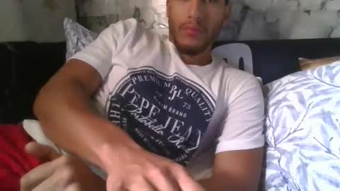 Jhonny online show from 12-21-25, 01:18