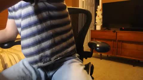 jjjjjfive online show from 12-04-25, 03:16